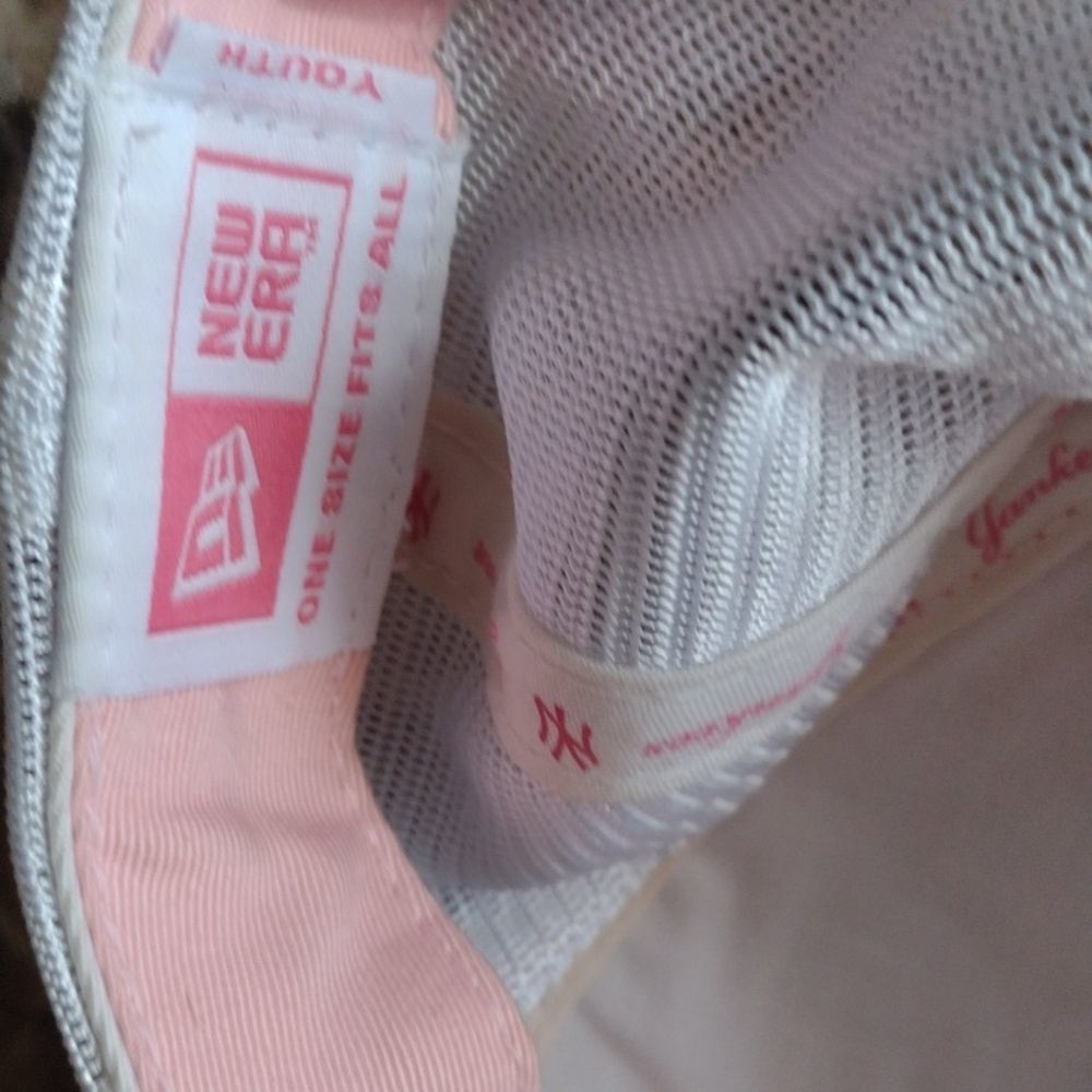 Youth Womens'Hat new york pink /white🔥 - Picture 4 of 5